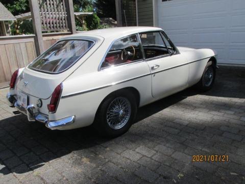 white 1967 MGB GT